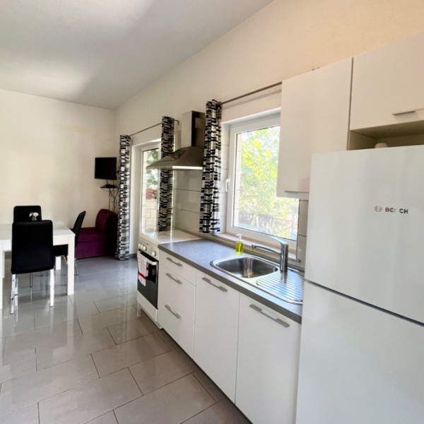 Kitchen, Paradise Apartments, Paradise Apartments right on the beach on Hvar island, Croatia Gdinj