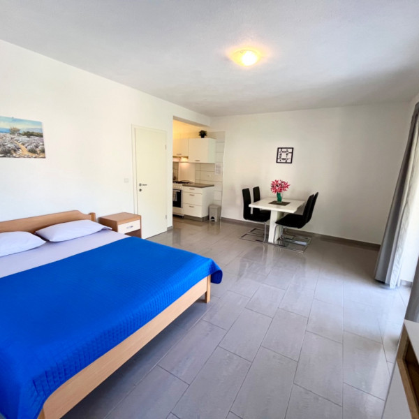 Bedrooms, Paradise Apartments, Paradise Apartments right on the beach on Hvar island, Croatia Gdinj