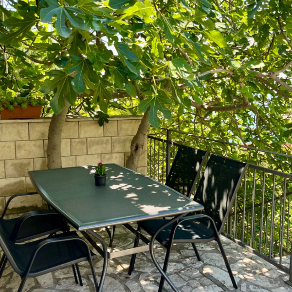 Living room, Paradise Apartments, Paradise Apartments right on the beach on Hvar island, Croatia Gdinj