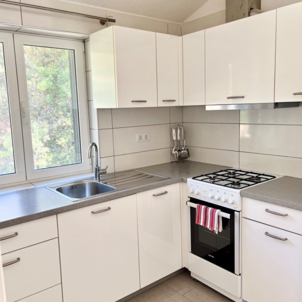 Kitchen, Paradise Apartments, Paradise Apartments right on the beach on Hvar island, Croatia Gdinj